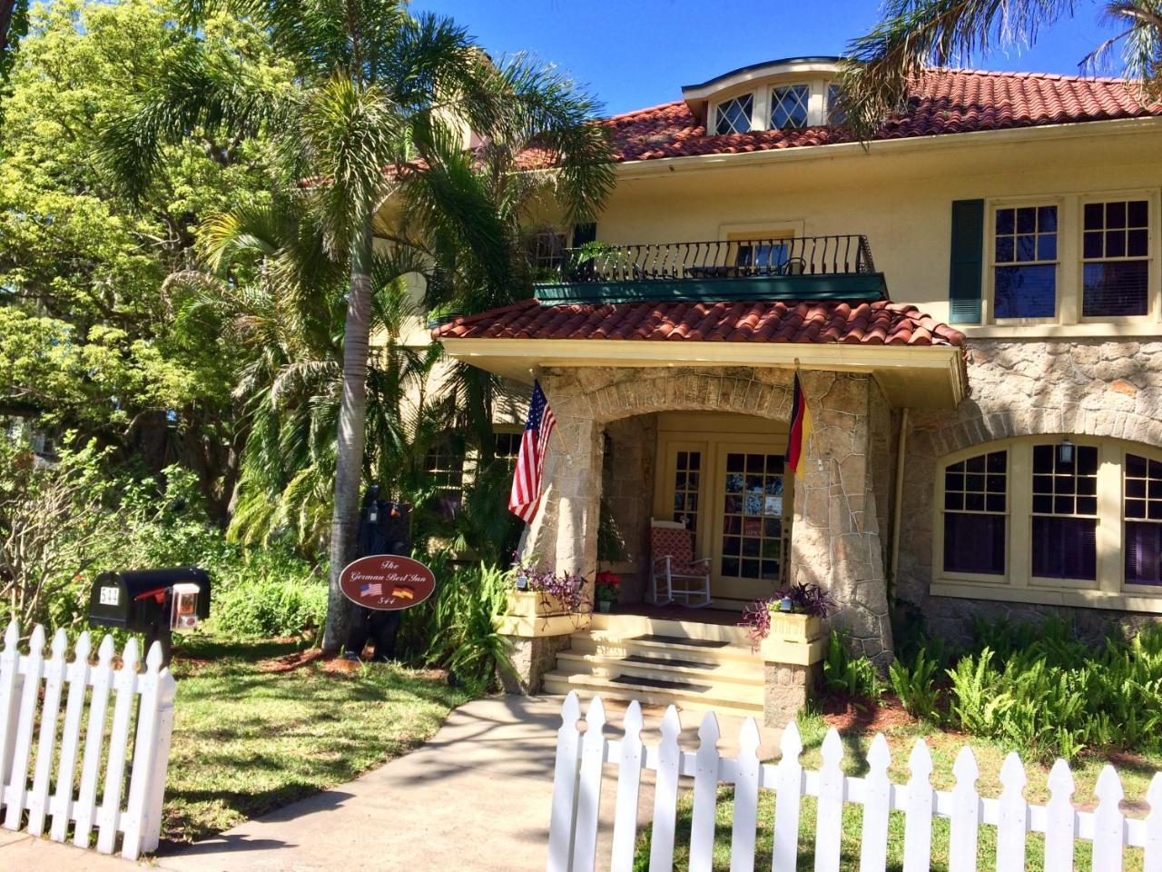The German Berl' Inn Daytona Beach Exterior photo